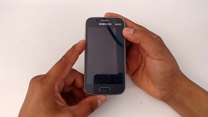 Aprenda como Formatar (Hard Reset) os aparelhos Samsung Galaxy S II Duos TV GT-S7273, S7273T.